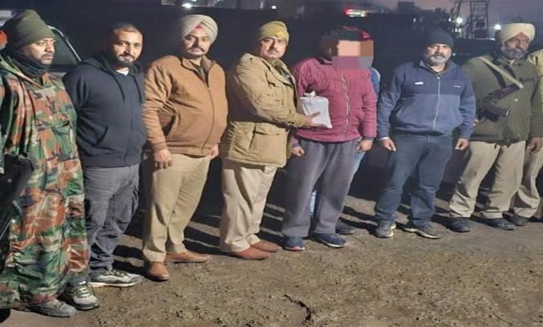 ਸਰਹੱਦੀ ਪਿੰਡ ਮਲਿਕਪੁਰ ’ਚ ਹੈਰੋਇਨ ਸਮੇਤ ਤਸਕਰ ਕਾਬੂ