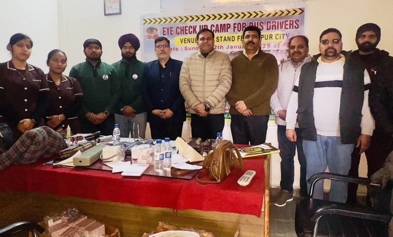ਮਯੰਕ ਫਾਊਂਡੇਸ਼ਨ ਵੱਲੋਂ ਕਾਲੀਆ ਆਈਜ਼ ਹਸਪਤਾਲ ਨਾਲ ਮਿਲ ਕੇ ਬੱਸ ਡਰਾਈਵਰਾਂ ਲਈ ਅੱਖਾਂ ਦੇ ਜਾਂਚ ਕੈਂਪ ਦਾ ਆਯੋਜਨ