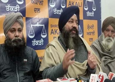 ਨਿਗਮ ਪਿੰਡਾਂ ਅੰਦਰ ਲੋਕਾਂ ਨੂੰ ਮਕਾਨ ਬਣਾਉਣ ਤੋਂ ਰੋਕ ਰਹੀ- ਪਰਵਿੰਦਰ ਸਿੰਘ ਸੋਹਾਣਾ