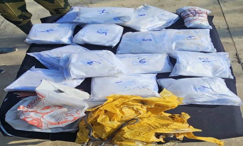 ਸਰਹੱਦੀ ਖੇਤਰ 'ਚੋਂ 8.5 ਕਿਲੋ ਹੈਰੋਇਨ ਬਰਾਮਦ, ਬੀਐੱਸਐੱਫ ਨੇ ਨਾਕਾਮ ਕੀਤੀ ਪਾਕਿ ਦੀ ਨਾਪਾਕ ਕੋਸ਼ਿਸ਼