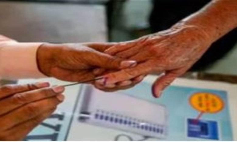 ਸੂਬਾ ਚੋਣ ਕਮਿਸ਼ਨ ਨੇ ਹਾਈ ਕੋਰਟ ਨੂੰ ਦਿੱਤੀ ਜਾਣਕਾਰੀ, ਹੁਣ ਇਸ ਤਰੀਕ ਨੂੰ ਹੋਣਗੀਆਂ ਤਰਨਤਾਰਨ, ਤਲਵਾੜਾ ਤੇ ਡੇਰਾ ਬਾਬਾ ਨਾਨਕ ਨਗਰ ਕੌਂਸਲ ਦੀਆਂ ਚੋਣਾਂ ਸੂਬਾ ਚੋਣ ਕਮਿਸ਼ਨ ਨੇ ਹਾਈ ਕੋਰਟ ਨੂੰ ਦਿੱਤੀ ਜਾਣਕਾਰੀ, ਹੁਣ ਇਸ ਤਰੀਕ ਨੂੰ ਹੋਣਗੀਆਂ ਤਰਨਤਾਰਨ, ਤਲਵਾੜਾ ਤੇ ਡੇਰਾ ਬਾਬਾ ਨਾਨਕ ਨਗਰ ਕੌਂਸਲ ਦੀਆਂ ਚੋਣਾਂ