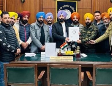 ਹਡਾਣਾ ਨੇ ਯੂਨੀਅਨ ਦੇ ਨੁਮਾਇੰਦਿਆਂ ਨੂੰ ਸੌਂਪਿਆ ਤਨਖ਼ਾਹ ਦੇ ਵਾਧੇ ਦਾ ਪੱਤਰ, 1148 ਮੁਲਾਜ਼ਮਾਂ ਦੀ ਤਨਖ਼ਾਹ ’ਚ ਹੋਇਆ 2500 ਰੁਪਏ ਦਾ ਵਾਧਾ