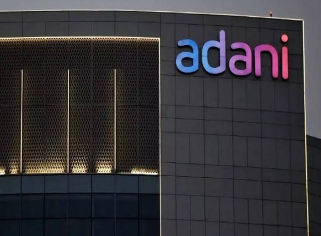 ਅਡਾਨੀ ਗਰੁੱਪ ਵਲੋਂ ਮੰਨਾਰ ਅਤੇ ਪੂਨੇਰੀਨ ਚ 484 ਮੈਗਾਵਾਟ ਦੇ ਪੌਣ ਊਰਜਾ ਪ੍ਰੋਜੈਕਟਾਂ ਨੂੰ ਰੱਦ ਕਰਨ ਦੀਆਂ ਰਿਪੋਰਟਾਂ ਦਾ ਖੰਡਨ