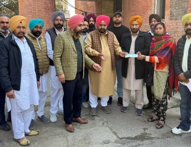 ਵਿਧਾਇਕ ਰਣਬੀਰ ਭੁੱਲਰ ਵੱਲੋਂ ਥਰੈਸ਼ਰ ਹਾਦਸਾ ਪੀੜਤਾਂ ਨੂੰ ਦਿੱਤੀ ਗਈ ਵਿੱਤੀ ਸਹਾਇਤਾ