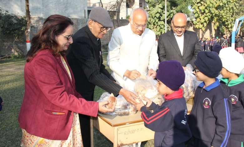 ਆਰਐੱਸਡੀ ਰਾਜ ਰਤਨ ਪਬਲਿਕ ਸਕੂਲ ਵਿੱਚ ਗਣਤੰਤਰ ਦਿਵਸ ਮਨਾਇਆ ਗਿਆ