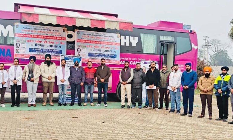 ਰਾਸ਼ਟਰੀ ਸੜਕ ਸੁਰੱਖਿਆ ਮਹੀਨਾ  ਸੰਬੰਧ ਵਿੱਚ ਲਗਾਇਆ ਗਿਆ ਕੈਂਪ 