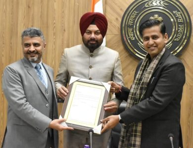 87 प्रतिशत पराली जलाने के मामले कम हुए, डिप्टी कमिश्नर ने योगदान देने वाले 27 अधिकारियों को किया सम्मानित