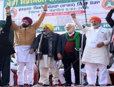 ਏਕਤਾ ਦੀ ਪੇਸ਼ਕਸ਼ ਲੈ ਕੇ ਰਾਜੇਵਾਲ ਅੱਜ ਜਾਣਗੇ ਖਨੌਰੀ, ਮਹਾਪੰਚਾਇਤ ’ਚ ਪਾਸ ਕੀਤਾ ਗਿਆ ਤਿੰਨੇ ਧੜਿਆਂ ਦੀ ਏਕਤਾ ਦਾ ਮਤਾ