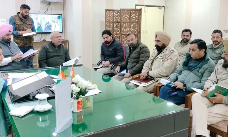 ਵਧੀਕ ਡਿਪਟੀ ਕਮਿਸ਼ਨਰ ਦੀ ਪ੍ਰਧਾਨਗੀ ਹੇਠ ਕੌਮੀ ਸੜਕ ਸੁਰੱਖਿਆ ਮਹੀਨਾ ਮੁਹਿੰਮ ਤਹਿਤ ਅਧਿਕਾਰੀਆਂ ਨਾਲ ਹੋਈ ਬੈਠਕ ਵਧੀਕ ਡਿਪਟੀ ਕਮਿਸ਼ਨਰ ਦੀ ਪ੍ਰਧਾਨਗੀ ਹੇਠ ਕੌਮੀ ਸੜਕ ਸੁਰੱਖਿਆ ਮਹੀਨਾ ਮੁਹਿੰਮ ਤਹਿਤ ਅਧਿਕਾਰੀਆਂ ਨਾਲ ਹੋਈ ਬੈਠਕ