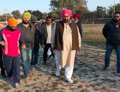 ਵਿਧਾਇਕ ਰਣਬੀਰ ਸਿੰਘ ਭੁੱਲਰ ਨੇ ਸ਼ਹੀਦ ਭਗਤ ਸਿੰਘ ਸਟੇਡੀਅਮ ਦਾ ਨਿਰੀਖਣ ਕੀਤਾ