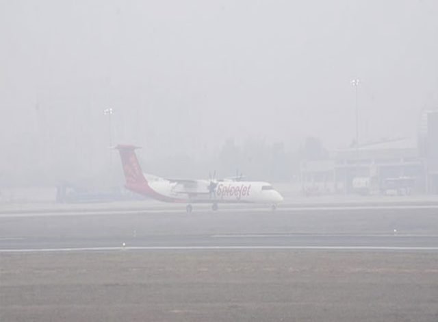 ਅੰਮ੍ਰਿਤਸਰ ’ਚ ਸੰਘਣੀ ਧੁੰਦ ਤੇ ਮੌਸਮ ਖ਼ਰਾਬ ਹੋਣ ਕਾਰਨ ਉਡਾਣਾਂ ਪ੍ਰਭਾਵਿਤ