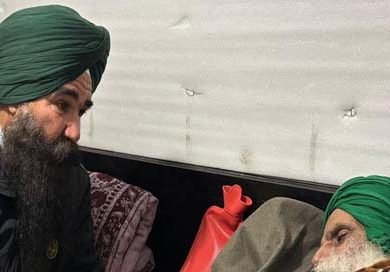 ਮਰਨ ਵਰਤ 'ਤੇ ਬੈਠੇ ਜਗਜੀਤ ਸਿੰਘ ਡੱਲੇਵਾਲ ਨੂੰ ਮਿਲਣ ਲਈ ਪਹੁੰਚੇ ਜੰਗਵੀਰ ਸਿੰਘ ਚੌਹਾਨ