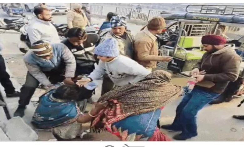 ਇਲੈਕਟਰਾਨਿਕ ਦੁਕਾਨ ਅੰਦਰ ਵੜੀਆਂ ਔਰਤਾਂ ਦੇ ਗੈਂਗ ਨੇ ਕੀਤੀ ਚੋਰੀ