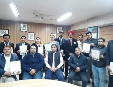 ਫਿਰੋਜ਼ਪੁਰ ਡਿਵੀਜ਼ਨ ਦੇ 19 ਅਧਿਕਾਰੀਆਂ ਅਤੇ ਕਰਮਚਾਰੀਆਂ ਨੂੰ ਸ਼ਾਨਦਾਰ ਸੇਵਾਵਾਂ ਲਈ ਕੀਤਾ ਸਨਮਾਨਿਤ
