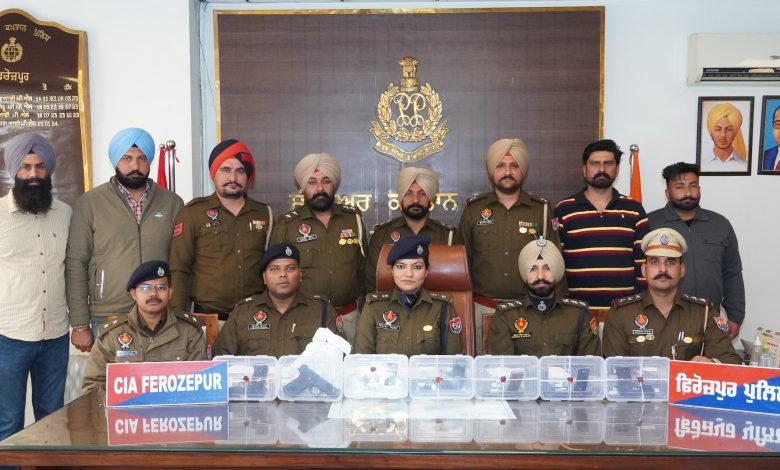 520 ਗ੍ਰਾਮ ਹੈਰੋਇਨ, ਇਕ ਕਾਰ ਅਤੇ ਨਾਜਾਇਜ਼ ਅਸਲਾ ਬਰਾਮਦ, ਮਾਮਲਾ ਦਰਜ