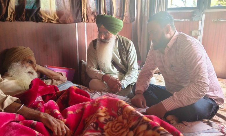 ਖਨੌਰੀ ਬਾਰਡਰ 'ਤੇ ਡੱਲੇਵਾਲ ਦਾ ਮਰਨ ਵਰਤ ਜਾਰੀ, ਕਿਹਾ- 22 ਫਰਵਰੀ ਦੀ ਮੀਟਿੰਗ ਵਿਚ ਸਾਰਥਕ ਨਤੀਜੇ ਸਾਹਮਣੇ ਆਉਣ ਦੀ ਉਮੀਦ ਖਨੌਰੀ ਬਾਰਡਰ 'ਤੇ ਡੱਲੇਵਾਲ ਦਾ ਮਰਨ ਵਰਤ ਜਾਰੀ, ਕਿਹਾ- 22 ਫਰਵਰੀ ਦੀ ਮੀਟਿੰਗ ਵਿਚ ਸਾਰਥਕ ਨਤੀਜੇ ਸਾਹਮਣੇ ਆਉਣ ਦੀ ਉਮੀਦ