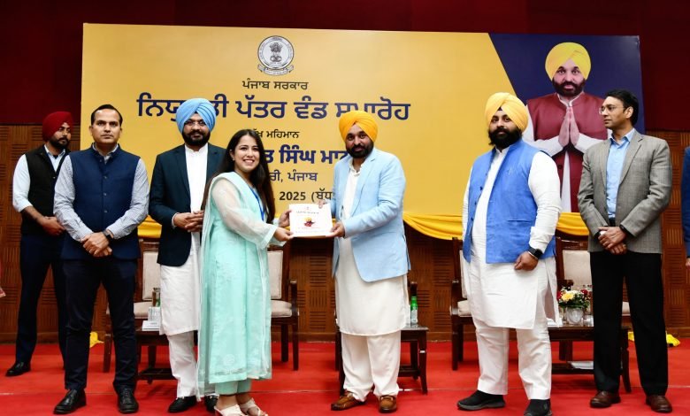 CM CONTINUES ‘MISSION ROZGAR’ AS 50, 892 YOUTH GIVEN JOBS IN LAST 35 MONTHS