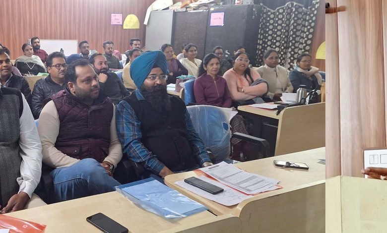 ਬਲਾਕ ਫ਼ਿਰੋਜ਼ਪੁਰ-2 ਦੇ ਪ੍ਰਾਇਮਰੀ ਅਧਿਆਪਕਾਂ ਦਾ ਤਿੰਨ ਰੋਜ਼ਾ ਸੈਮੀਨਾਰ ਆਯੋਜਿਤ ਬਲਾਕ ਫ਼ਿਰੋਜ਼ਪੁਰ-2 ਦੇ ਪ੍ਰਾਇਮਰੀ ਅਧਿਆਪਕਾਂ ਦਾ ਤਿੰਨ ਰੋਜ਼ਾ ਸੈਮੀਨਾਰ ਆਯੋਜਿਤ