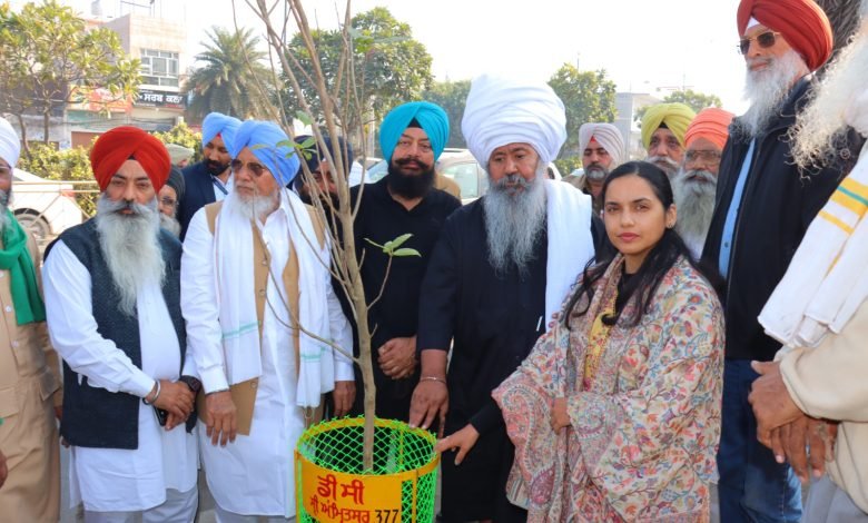 ਜਿਲ੍ਹਾ ਪ੍ਰਸ਼ਾਸਨ ਬਾਬਾ ਭੂਰੀ ਵਾਲੇ ਜੀ ਦੇ ਸਹਿਯੋਗ ਨਾਲ ਸ਼ਹਿਰ ਨੂੰ ਬਣਾਵੇਗਾ ਹਰਿਆਵਲ ਭਰਪੂਰ – ਡਿਪਟੀ ਕਮਿਸ਼ਨਰ