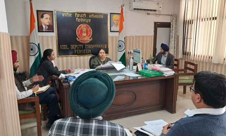 ਵਧੀਕ ਡਿਪਟੀ ਕਮਿਸ਼ਨਰ ਨੇ ਪਲਾਸਟਿਕ ਬੈਗ ਦੀ ਵਰਤੋਂ ’ਤੇ ਪੂਰਨ ਤੌਰ ’ਤੇ ਰੋਕ ਲਾਉਣ ਲਈ ਅਧਿਕਾਰੀਆਂ ਨਾਲ ਕੀਤੀ ਮੀਟਿੰਗ