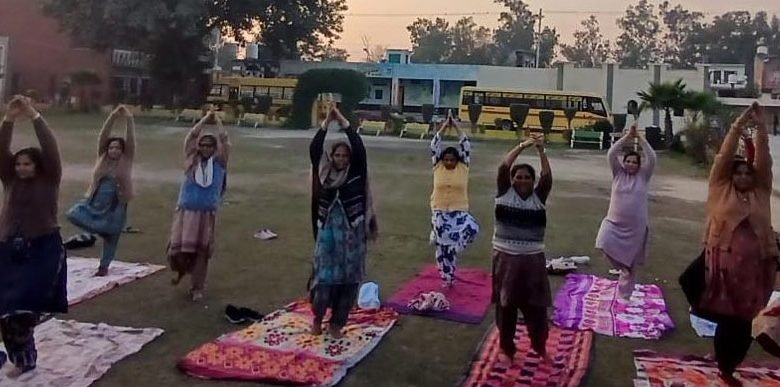 ਸੀਐੱਮ ਦੀ ਯੋਗਸ਼ਾਲਾ ਤਹਿਤ ਮੁਫ਼ਤ ਯੋਗ ਕਲਾਸਾਂ ਨੂੰ ਮਿਲ ਰਿਹਾ ਹੈ ਭਰਵਾਂ ਹੁੰਗਾਰਾ : ਐੱਸਡੀਐੱਮ