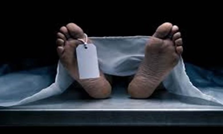 ਕਿਸਾਨ ਨੇ ਫ਼ਾਹਾ ਲੈ ਕੇ ਕੀਤੀ ਖੁਦਕੁਸ਼ੀ, ਕਰਜ਼ੇ ਕਾਰਨ ਸੀ ਪਰੇਸ਼ਾਨ