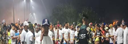 ਬੀ.ਐਸ.ਐਫ. ਵਲੋਂ ਸ਼ੁਰੂ ਕਰਵਾਈ ਗਈ ਮੈਰਾਥਨ ਦੌੜ ਬੀ.ਐਸ.ਐਫ. ਵਲੋਂ ਸ਼ੁਰੂ ਕਰਵਾਈ ਗਈ ਮੈਰਾਥਨ ਦੌੜ