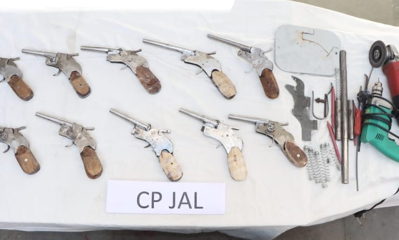 10 ਦੇਸੀ ਪਿਸਤੌਲਾਂ ਸਮੇਤ ਨਾਬਾਲਿਗ ਗ੍ਰਿਫਤਾਰ