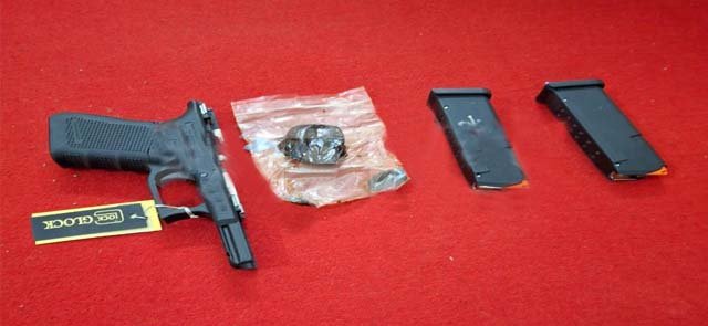 ਬੀ.ਐੱਸ.ਐਫ਼. ਵਲੋਂ ਫਿਰੋਜ਼ਪੁਰ ਸਰਹੱਦ ਤੋਂ ਪਿਸਤੌਲ, 2 ਮੈਗਜ਼ੀਨ ਤੇ ਨਸ਼ੀਲੇ ਪਦਾਰਥ ਬਰਾਮਦ