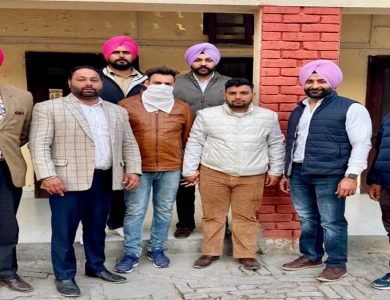 ਮਹਿਲਾ ਏਐੱਸਆਈ ਤੇ ਵਿਚੋਲਾ 40,000 ਰੁਪਏ ਰਿਸ਼ਵਤ ਲੈਂਦੇ ਗ੍ਰਿਫ਼ਤਾਰ, ਵਿਜੀਲੈਂਸ ਨੇ ਸ਼ਿਕਾਇਤ ਦੇ ਆਧਾਰ 'ਤੇ ਕੀਤੀ ਕਾਰਵਾਈ