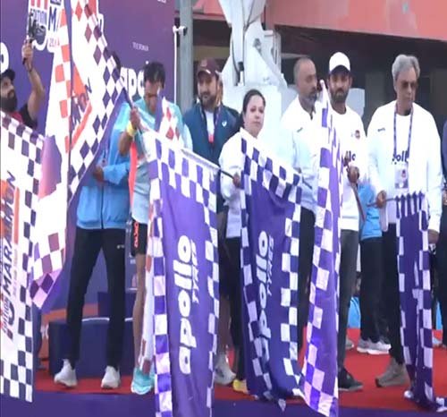 ਅਜਿੰਕਿਆ ਰਹਾਣੇ ਨੇ ਅਪੋਲੋ ਟਾਇਰਸ ਨਵੀਂ ਦਿੱਲੀ ਮੈਰਾਥਨ ਨੂੰ ਹਰੀ ਝੰਡੀ ਦਿਖਾ ਕੇ ਕੀਤਾ ਰਵਾਨਾ