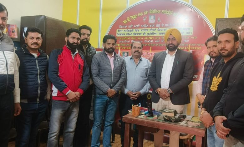 ਪੁਸਤਕ ਸੱਭਿਆਚਾਰ ਪੈਦਾ ਹੋਣ ਨਾਲ ਹੀ ਸਮਾਜ ਨੂੰ ਚੰਗੇ ਨਾਗਰਿਕ ਮਿਲ ਸਕਣਗੇ ਪੁਸਤਕ ਸੱਭਿਆਚਾਰ ਪੈਦਾ ਹੋਣ ਨਾਲ ਹੀ ਸਮਾਜ ਨੂੰ ਚੰਗੇ ਨਾਗਰਿਕ ਮਿਲ ਸਕਣਗੇ