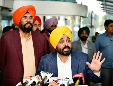 Trump's 'Gift' to Modi: Chained Indians Deported on US Army Plane