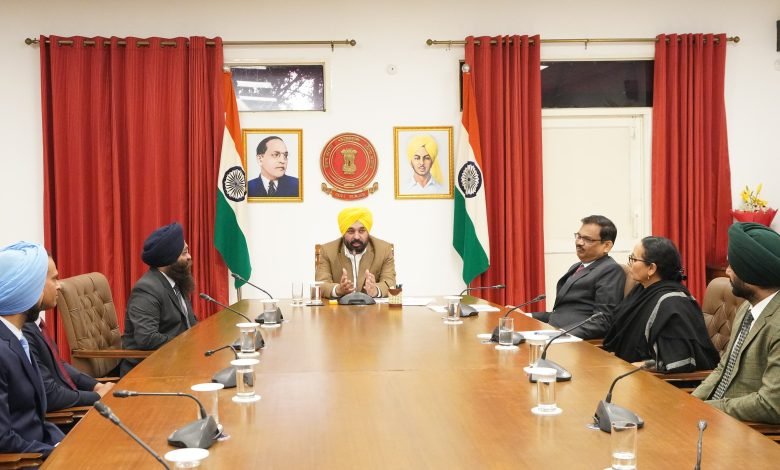 CM DIRECTS TO FURTHER EXPEDITE THE LIQUIDATION AND MOVEMENT OF FOOD GRAIN STOCKS FROM THE STATE