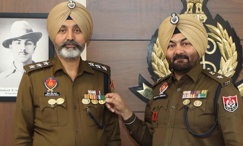 ਡੀਐਸਪੀ ਸ਼ਾਹਕੋਟ ਡੀਜੀਪੀ ਕੋਮੈਂਡੇਸ਼ਨ ਡਿਸਕ ਨਾਲ ਸਨਮਾਨਿਤ