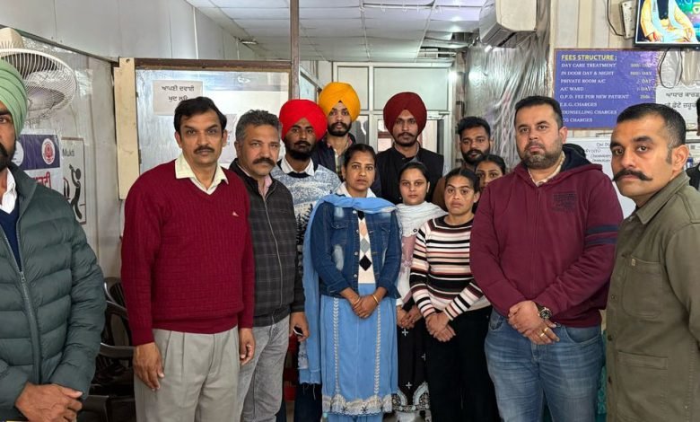 ਡਿਪਟੀ ਮੈਡੀਕਲ ਕਮਿਸ਼ਨਰ ਵੱਲੋਂ ਨਸ਼ਾ-ਛੁਡਾਊ ਕੇਂਦਰਾ ਦਾ ਅਚਨਚੇਤ ਦੌਰਾ