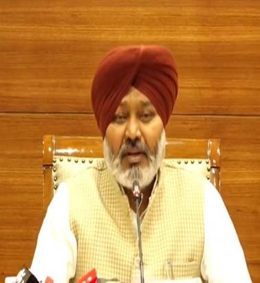 42 ਕਿਲੋਮੀਟਰ ਸੜਕਾਂ ਬਣਾਈਆਂ ਜਾਣਗੀਆਂ ਵਿਸ਼ਵ ਪੱਧਰੀ- ਹਰਪਾਲ ਸਿੰਘ ਚੀਮਾ