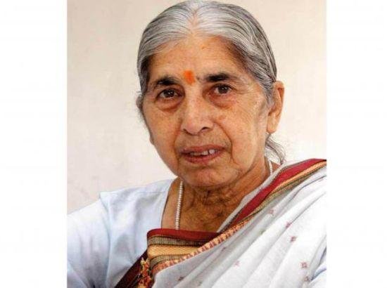 ਪੰਜਾਬ ਦੇ ਸਰਕਾਰੀ ਸਕੂਲਾਂ ਵਿੱਚ ਸੰਸਕ੍ਰਿਤ 'ਤੇ ਪੂਰੀ ਤਰ੍ਹਾਂ ਪਾਬੰਦੀ ਲਗਾ ਦਿੱਤੀ ਗਈ ਹੈ : ਲਕਸ਼ਮੀਕਾਂਤਾ ਚਾਵਲਾ ਪੰਜਾਬ ਦੇ ਸਰਕਾਰੀ ਸਕੂਲਾਂ ਵਿੱਚ ਸੰਸਕ੍ਰਿਤ 'ਤੇ ਪੂਰੀ ਤਰ੍ਹਾਂ ਪਾਬੰਦੀ ਲਗਾ ਦਿੱਤੀ ਗਈ ਹੈ : ਲਕਸ਼ਮੀਕਾਂਤਾ ਚਾਵਲਾ