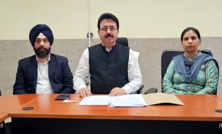 ਕੌਮੀ ਲੋਕ ਅਦਾਲਤ ਵਿੱਚ 9436 ਕੇਸਾਂ ਦਾ ਕੀਤਾ ਗਿਆ ਨਿਪਟਾਰਾ- ਜ਼ਿਲ੍ਹਾ ਕਾਨੂੰਨੀ ਸੇਵਾਵਾਂ ਅਥਾਰਟੀ ਫਿਰੋਜ਼ਪਰ ਕੌਮੀ ਲੋਕ ਅਦਾਲਤ ਵਿੱਚ 9436 ਕੇਸਾਂ ਦਾ ਕੀਤਾ ਗਿਆ ਨਿਪਟਾਰਾ- ਜ਼ਿਲ੍ਹਾ ਕਾਨੂੰਨੀ ਸੇਵਾਵਾਂ ਅਥਾਰਟੀ ਫਿਰੋਜ਼ਪਰ