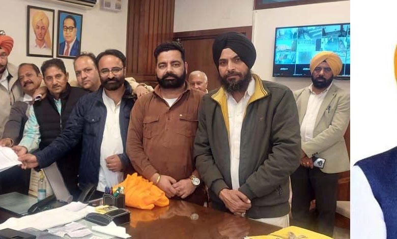 ਐਸ.ਐਸ.ਪੀ ਨੂੰ ਮੰਗ ਪੱਤਰ ਦੇਣ ਤੋਂ ਪਹਿਲਾਂ ਆਪਣੀ ਸਰਕਾਰ ਦੇ ਮਾੜੇ ਸਿਸਟਮ ਨੂੰ ਕਰਨਾ ਚਾਹੀਦਾ ਸੀ ਕਬੂਲ, ਵਿਧਾਇਕ ਦੇ ਅਹੁਦੇ ਤੋਂ ਦੇਣਾ ਚਾਹੀਦਾ ਸੀ ਅਸਤੀਫ਼ਾ- ਜ਼ੀਰਾ