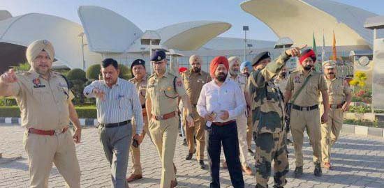 ਐੱਸ.ਐੱਸ.ਪੀ. ਤੇ DC ਨੇ ਨਸ਼ਿਆਂ ਵਿਰੁੱਧ ਪੈਦਲ ਯਾਤਰਾ ਦੀਆਂ ਤਿਆਰੀਆਂ ਦਾ ਲਿਆ ਜਾਇਜ਼ਾ