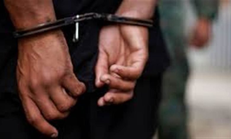 ਫ਼ਰਜ਼ੀ ਰੇਡ ਮਾਰ ਕੇ ਵਸੂਲੀ ਦੇ ਦੋਸ਼ ’ਚ ਸਬ ਇੰਸਪੈਕਟਰ ਗ੍ਰਿਫ਼ਤਾਰ, ਵਟਸਐਪ 'ਤੇ ਵਰਦੀ ਵਾਲੀ ਡੀਪੀ ਪਾ ਕੇ ਲੋਕਾਂ ਨੂੰ ਡਰਾ ਕੇ ਵਸੂਲਦਾ ਸੀ ਪੈਸੇ