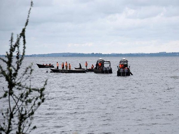 ਯੂਪੀ ਅਤੇ ਐਮਪੀ ਵਿਚਕਾਰ ਬਣੇ ਬੰਨ੍ਹ 'ਤੇ ਵੱਡਾ ਹਾਦਸਾ, ਸ਼ਿਵਪੁਰੀ ਵਿਚ ਕਿਸ਼ਤੀ ਡੁੱਬਣ ਕਾਰਨ 7 ਲੋਕਾਂ ਦੀ ਮੌਤ ਯੂਪੀ ਅਤੇ ਐਮਪੀ ਵਿਚਕਾਰ ਬਣੇ ਬੰਨ੍ਹ 'ਤੇ ਵੱਡਾ ਹਾਦਸਾ, ਸ਼ਿਵਪੁਰੀ ਵਿਚ ਕਿਸ਼ਤੀ ਡੁੱਬਣ ਕਾਰਨ 7 ਲੋਕਾਂ ਦੀ ਮੌਤ