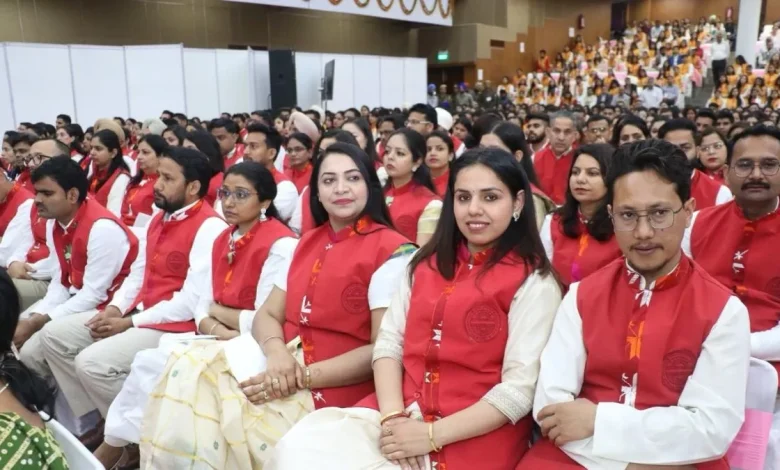 ਪੰਜਾਬ ਯੂਨੀਵਰਸਿਟੀ 'ਚ ਡਰੈੱਸ ਕੋਡ ਲਾਗੂ, ਦਿੱਲੀ ਦੀ ਫਰਮ ਨੇ ਬਣਾਇਆ ਪਹਿਰਾਵਾ, ਕਾਲਜਾਂ ਨੇ ਕੀਤਾ ਇਤਰਾਜ਼