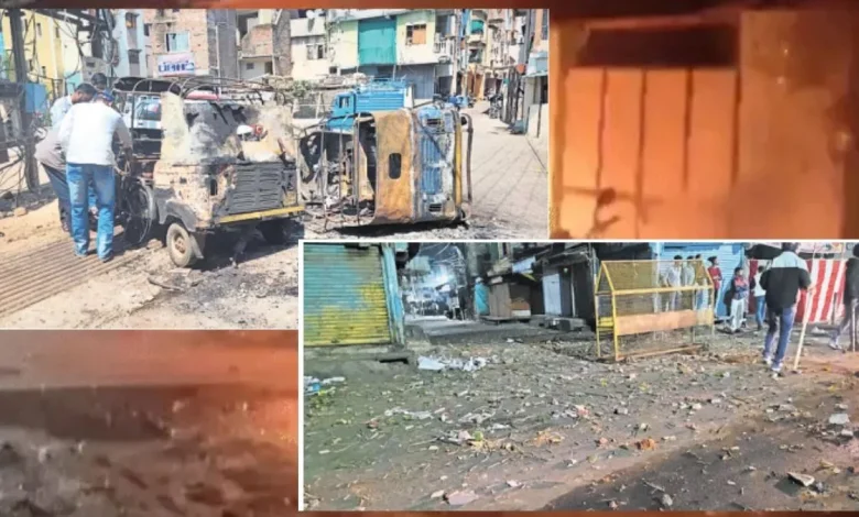 ਕੁੱਟਮਾਰ, ਅੱਗਜ਼ਨੀ ਤੇ ਭੰਨਤੋੜ ਦੇ 4 ਕੇਸ ਦਰਜ; ਮਹੂ 'ਚ ਹੰਗਾਮੇ ਤੋਂ ਬਾਅਦ ਐਕਸ਼ਨ ਮੋਡ 'ਚ ਪੁਲਿਸ, 13 ਗ੍ਰਿਫ਼ਤਾਰ