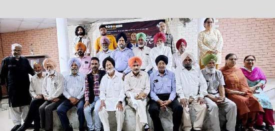 ਪੰਜਾਬੀ ਸਾਹਿਤ ਅਕਾਡਮੀ, ਲੁਧਿਆਣਾ ਵੱਲੋਂ ਪੰਜਾਬੀ ਭਵਨ ਵਿਖੇ ਪੰਜ-ਰੋਜ਼ਾ ਨਾਟਕ-ਮੇਲੇ ਦੇ ਚੌਥੇ ਦਿਨ ਪ੍ਰਸਿੱਧ ਲੋਕ ਗਾਇਕ ਗੁਰਦਿਆਲ ਨਿਰਮਾਣ ਨਾਲ ਰੂ-ਬ-ਰੂ