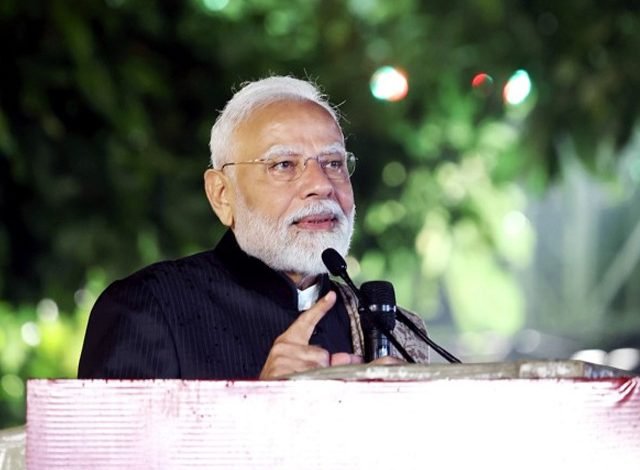 ਕੌਮਾਂਤਰੀ ਔਰਤ ਦਿਵਸ : ਪ੍ਰਧਾਨ ਮੰਤਰੀ ਮੋਦੀ ਵਲੋਂ ਔਰਤਾਂ ਦੀ ਤਾਕਤ ਅਤੇ ਯੋਗਦਾਨ ਨੂੰ ਮਾਨਤਾ ਦਿੰਦੇ ਹੋਏ ਨਾਰੀ ਸ਼ਕਤੀ' ਨੂੰ ਸ਼ਰਧਾਂਜਲੀ ਭੇਟ ਕੌਮਾਂਤਰੀ ਔਰਤ ਦਿਵਸ : ਪ੍ਰਧਾਨ ਮੰਤਰੀ ਮੋਦੀ ਵਲੋਂ ਔਰਤਾਂ ਦੀ ਤਾਕਤ ਅਤੇ ਯੋਗਦਾਨ ਨੂੰ ਮਾਨਤਾ ਦਿੰਦੇ ਹੋਏ ਨਾਰੀ ਸ਼ਕਤੀ' ਨੂੰ ਸ਼ਰਧਾਂਜਲੀ ਭੇਟ