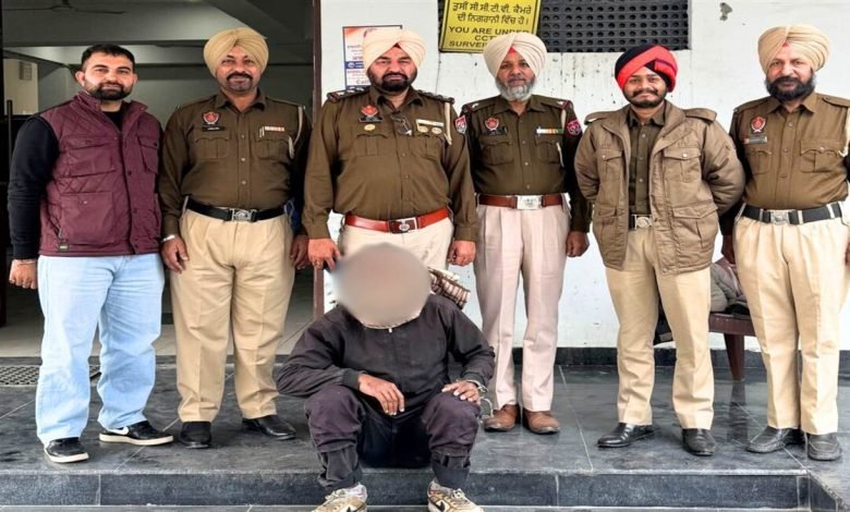 ਪੁਲਿਸ ਨੇ ਨਸ਼ਾ ਤਸਕਰਾਂ ’ਤੇ ਕੱਸਿਆ ਸ਼ਿਕੰਜਾ