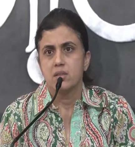 ਕਰਨਲ ਬਾਠ ਦੇ ਪਰਿਵਾਰ ਵਲੋਂ ਰਾਜਨਾਥ ਸਿੰਘ ਨਾਲ ਮੁਲਾਕਾਤ ਕਰਨਲ ਬਾਠ ਦੇ ਪਰਿਵਾਰ ਵਲੋਂ ਰਾਜਨਾਥ ਸਿੰਘ ਨਾਲ ਮੁਲਾਕਾਤ