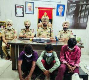 ਲੁੱਟ ਖੋਹ ਕਰਨ ਵਾਲੇ ਗਿਰੋਹ ਦੇ ਮੈਂਬਰ ਨਾਮਜ਼ਦ